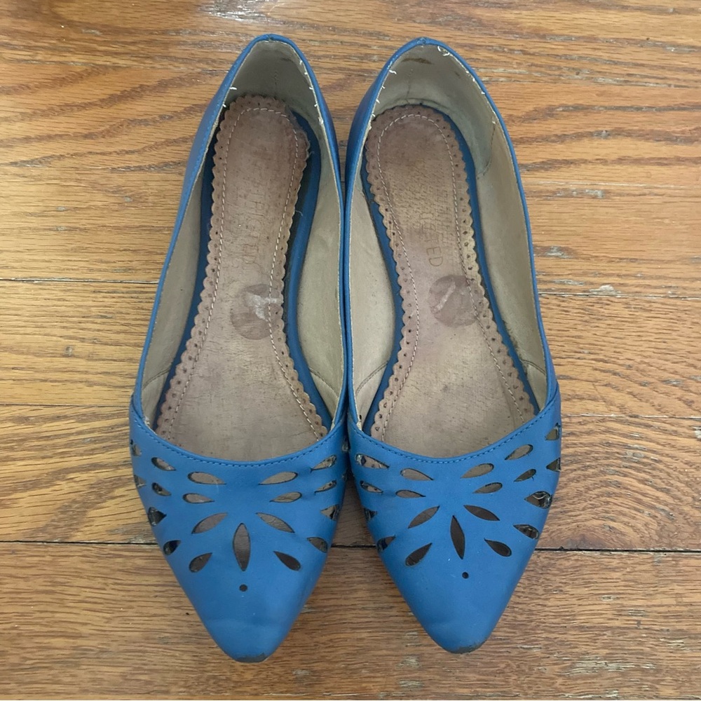 4/$10 - Restricted Laser Cutout Flats - Blue